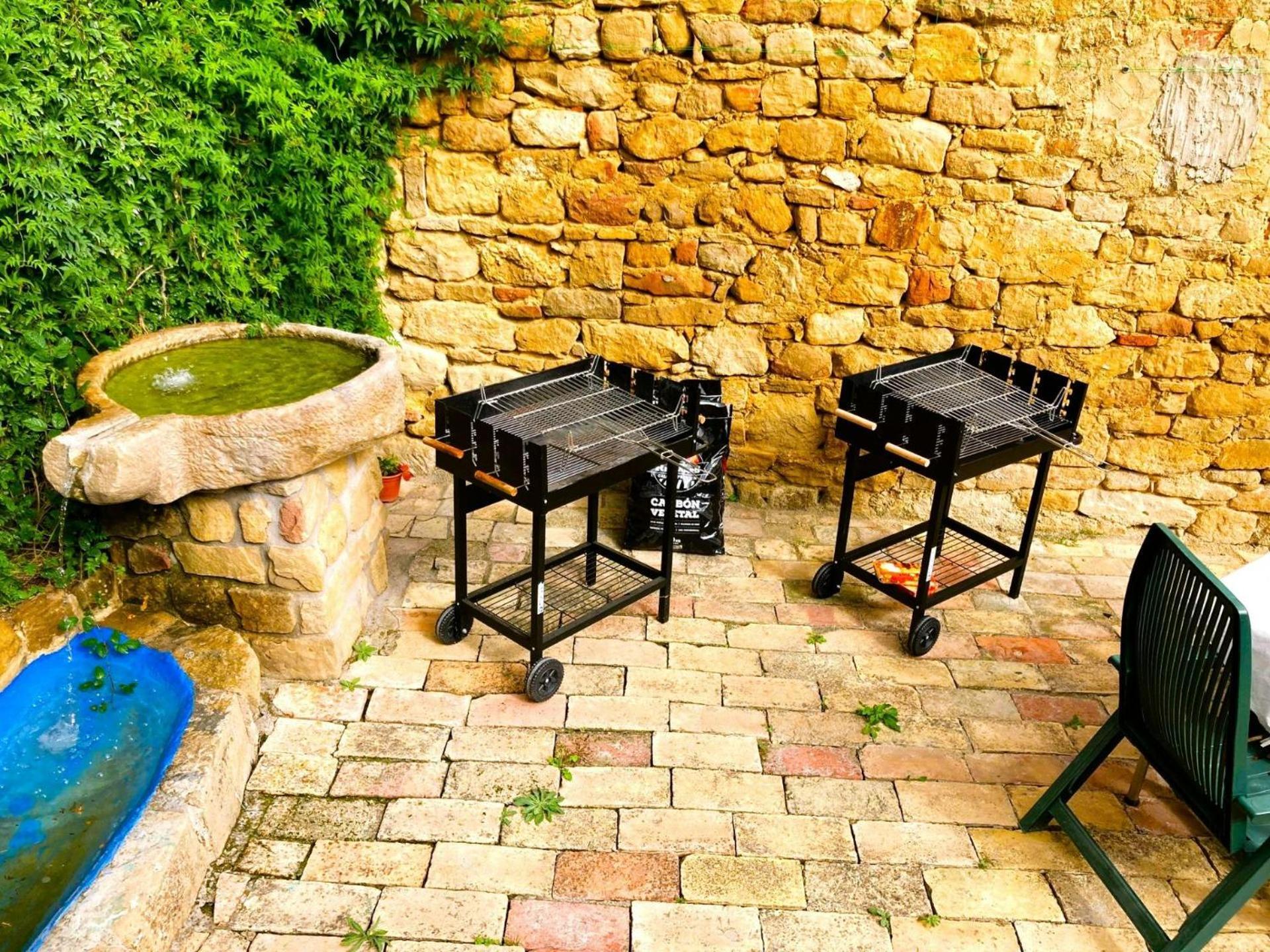 La Casa Magica Hostel Villatuerta Kültér fotó
