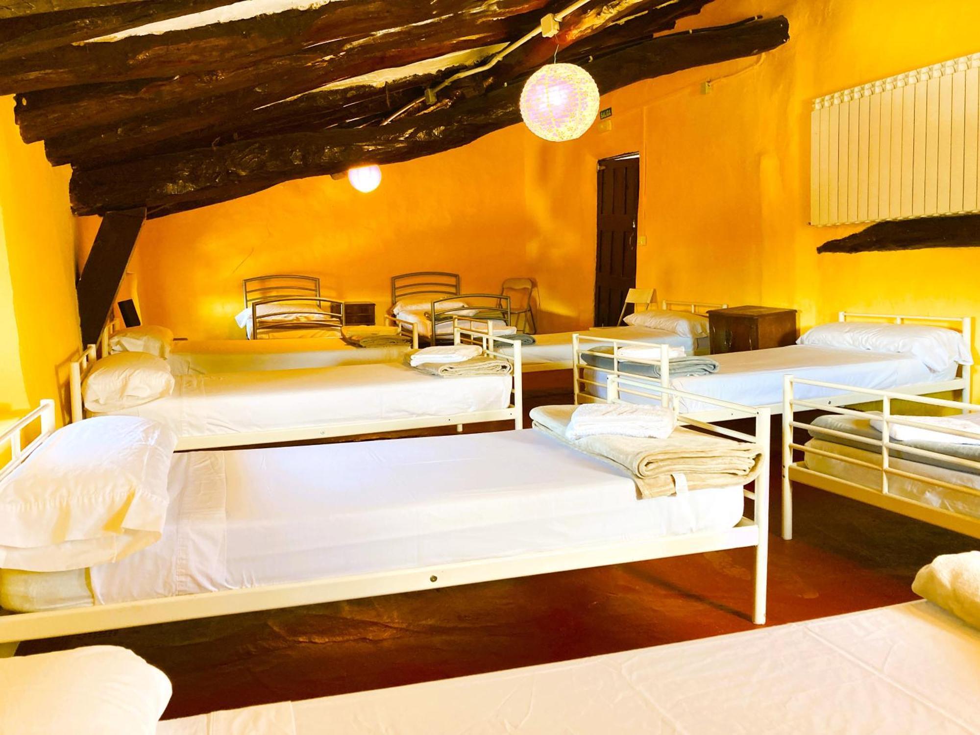 La Casa Magica Hostel Villatuerta Kültér fotó