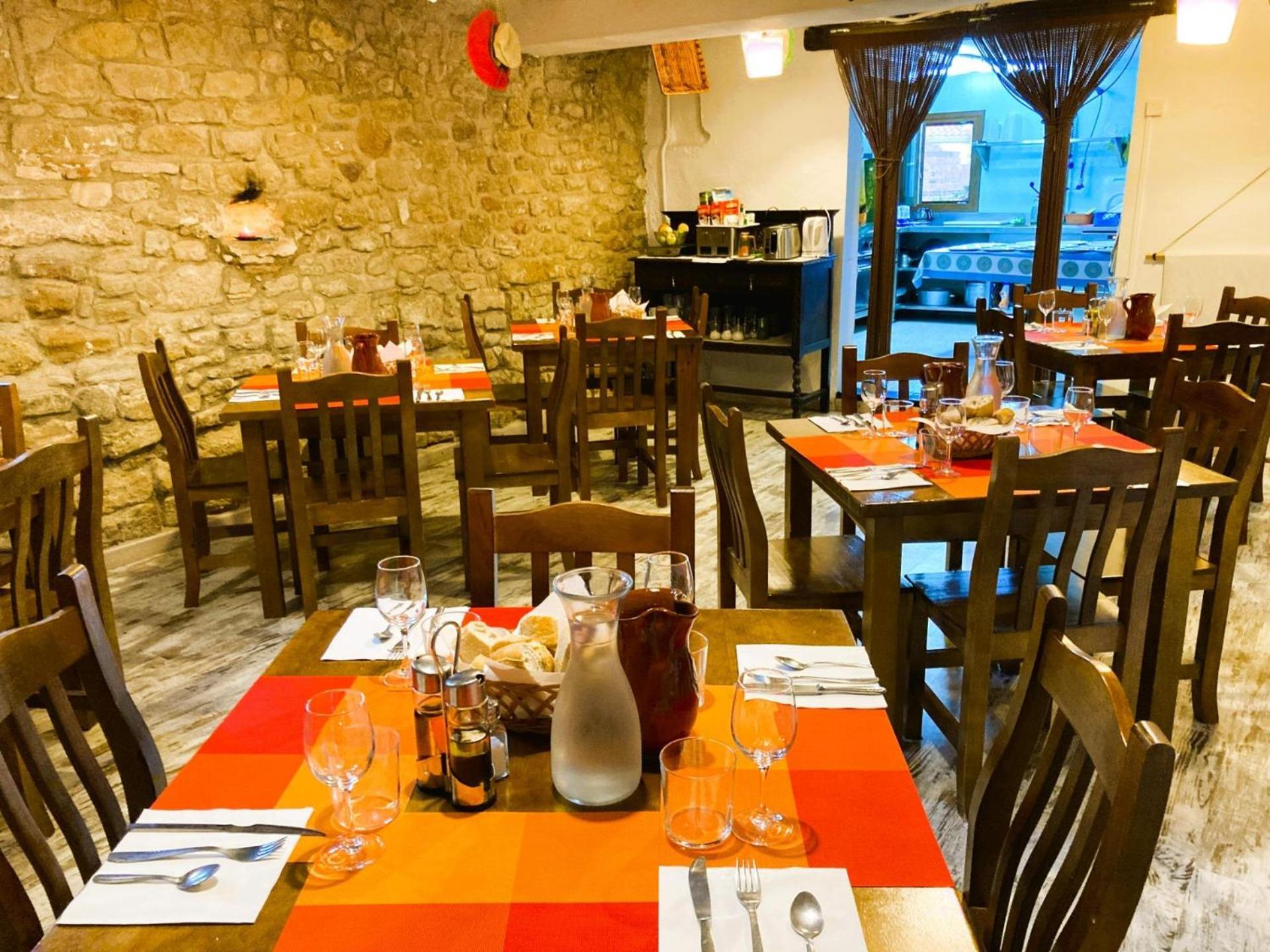 La Casa Magica Hostel Villatuerta Kültér fotó