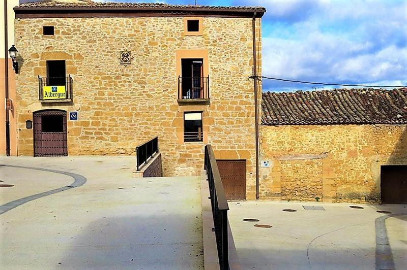 La Casa Magica Hostel Villatuerta Kültér fotó